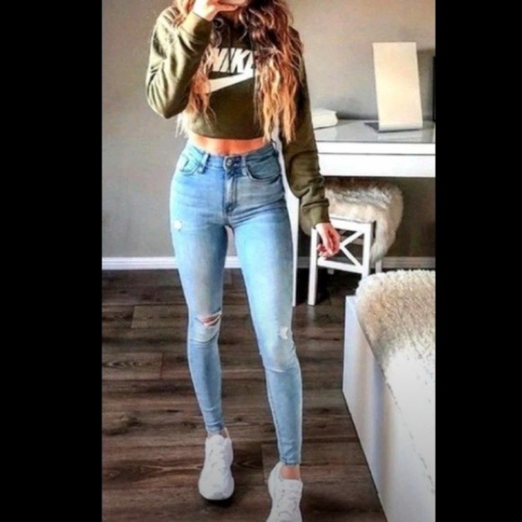 Light Wash Jeggings 2 - Picture 1 of 5